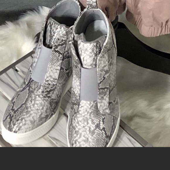 ☀️ PRICE FIRM☀️WEDGE SNEAKERS. - Picture 7 of 11